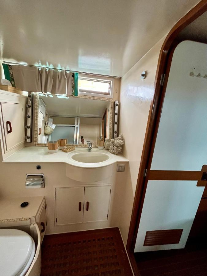 Отель Navi Yacht A Sete, 2 A 8 Couchages, Privatif Экстерьер фото