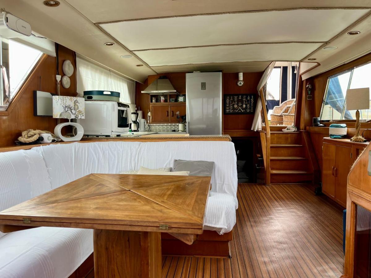 Отель Navi Yacht A Sete, 2 A 8 Couchages, Privatif Экстерьер фото